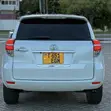 Toyota Vanguard 2012 Nyeupe - 3