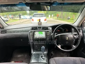 Toyota Crown Athlete 2006