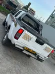 Nissan Hardbody 2007 White - 2