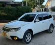Subaru Forester 2011 White - 5