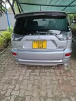 Mitsubishi Outlander 2010 Nyeupe - 1