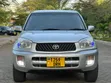 Toyota RAV4 2004 Nyeupe - 1