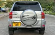 Toyota RAV4 2004 Nyeupe - 2