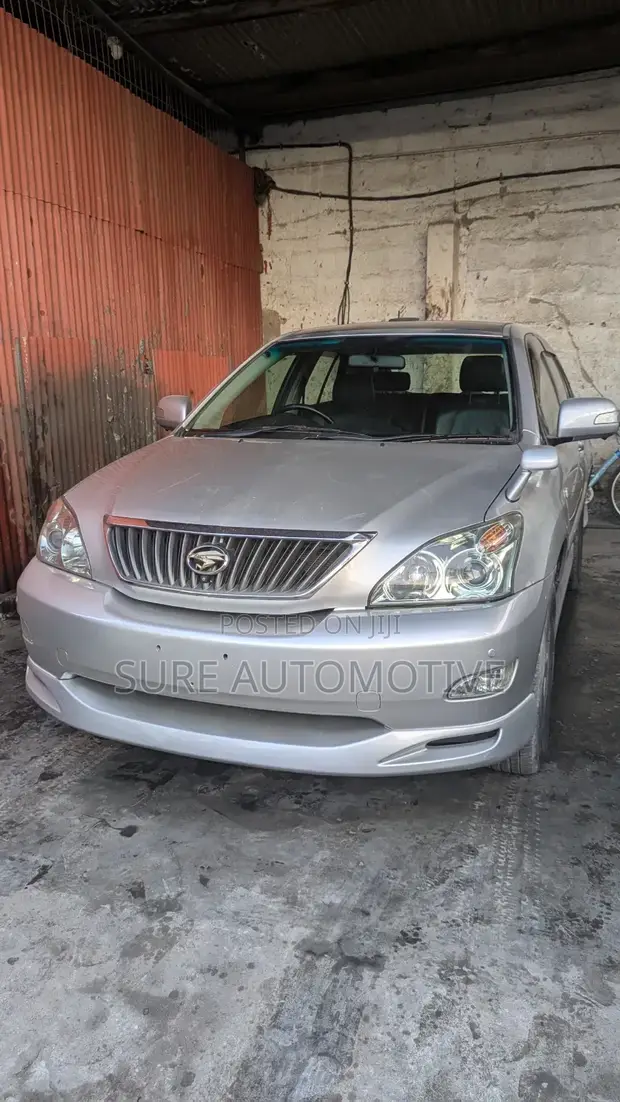 Toyota Harrier 2.4 4WD 2011 White - 1