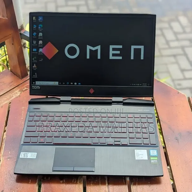 Laptop ya Mchezo HP Omen 15-ce0xx - Intel Core i7, 16GB RAM, 512GB SSD, RTX 2060 - 1