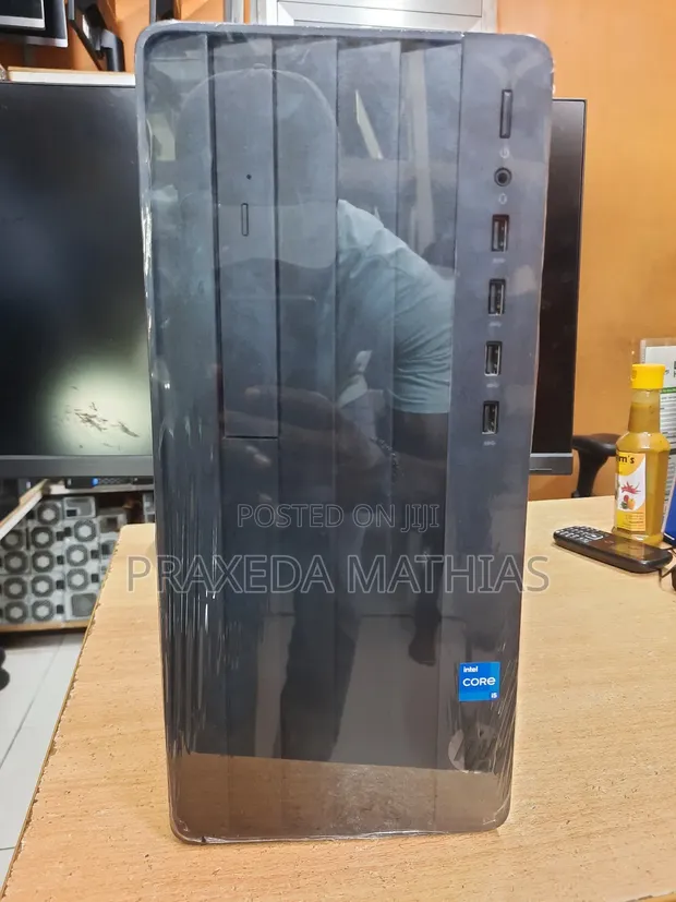 Kompyuta ya HP Pro 400 G9 Desktop - Intel Core i5, 8GB RAM, 256GB SSD - 1