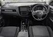 Mitsubishi Outlander 2017 Nyeupe - 2