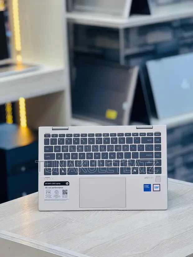Laptop HP Envy 14 - Intel Core i7, 16GB RAM, 512GB SSD - 1