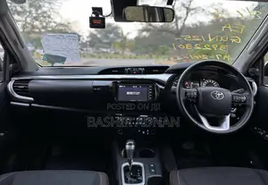 2020 Toyota Hilux 2.4 Diesel Double Cabin Black