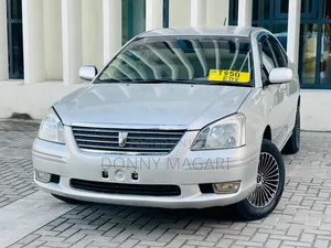 Toyota Premio 2004 Nyeupe