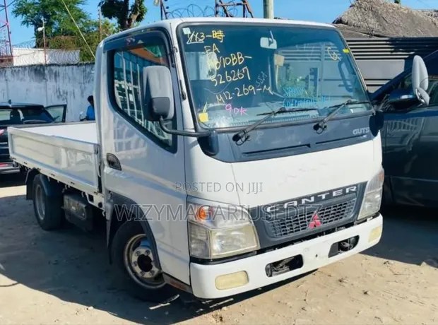 Mitsubishi Canter 2007 Lori Ndogo - 1