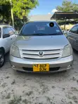 Toyota IST 2004 Beige - 1