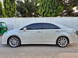 Toyota Sai 2.4 Hybrid FWD 2011 Nyeupe