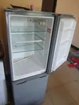 Friji la GE Milango Miwili - Freezer Chini - 3