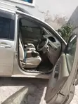 Toyota Raum 2007 Nyeupe - 3