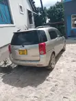 Toyota Raum 2007 Nyeupe - 4