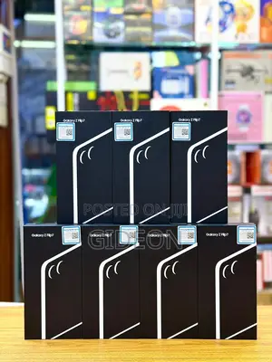 New Samsung Galaxy Z Flip7 256GB Black