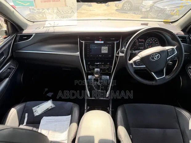 Toyota Harrier 2018 White - 1