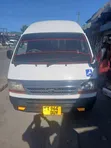 Toyota HiAce 2002 Nyeupe - 3