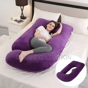 Pregnancy Pillow - Brand New