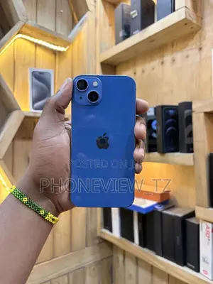 Apple iPhone 13 128GB Blue