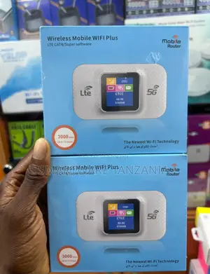 Mobile WiFi Plus LTE Cat6 5G Router 3000mAh