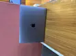 Apple MacBook Pro 2018 13" 8GB RAM 512GB SSD - 2