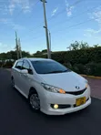 Toyota Wish 2010 Pearl White - 2