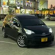 Toyota Ractis 2012 Nyeusi - 2