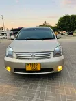 Toyota Raum 2008 Nyeupe - 2
