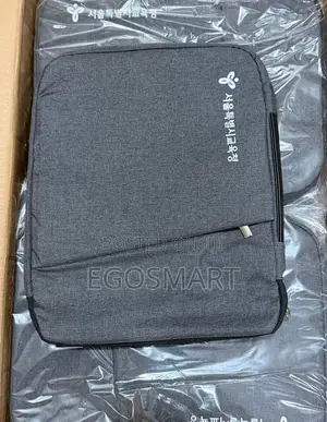 14-inch Sleeve Bag with Handle - Brand New