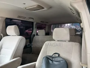 Toyota Alphard 2005 Nyeupe