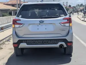 Subaru Forester Limited AWD 2020 Nyeupe