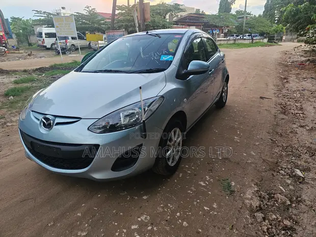 Mazda Demio 2010 Blue - 1