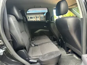 Mitsubishi Outlander 2011