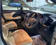 Toyota Alphard 2.5 Petrol FWD 2016 Nyeupe - 5