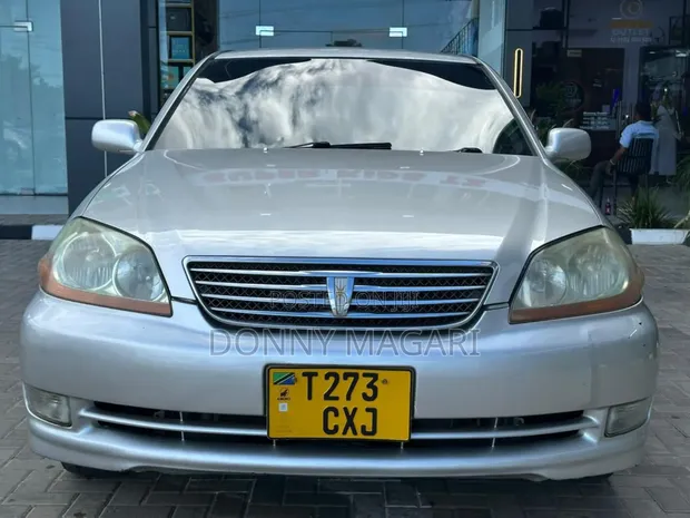 Toyota Mark II 2.0 AWD Sedan 2004 Silver - 1