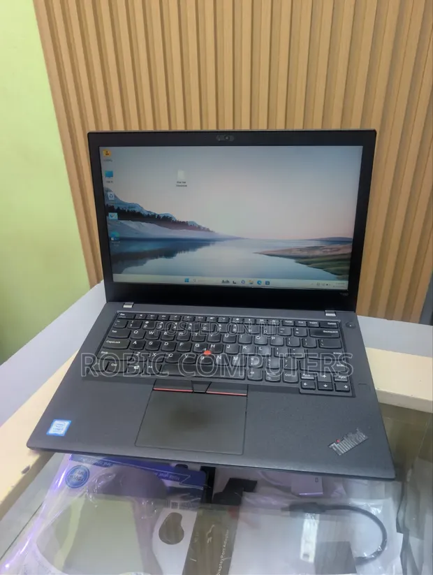 Laptopi ya Lenovo ThinkPad T480 - Ryzen 5, 8GB RAM, 256GB SSD - 1