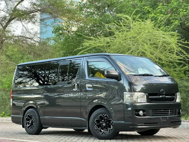 Toyota HiAce Van 2005 - Super GL - 1