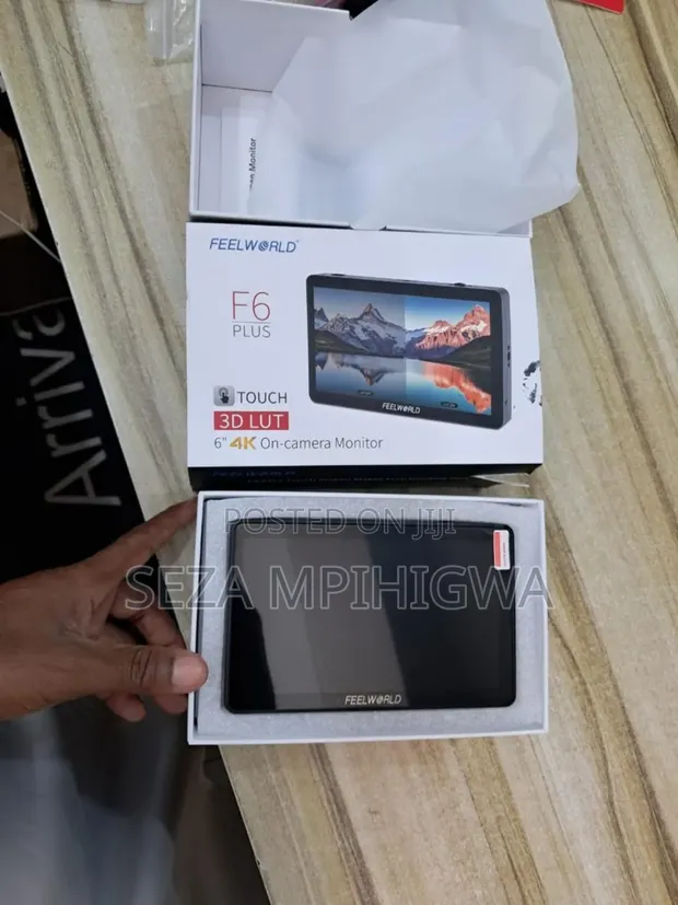 Feelworld F6 5.5" Monitor ya Kamera - 1