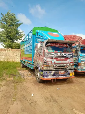 Mitsubishi Fuso Longbase Engine 17 (Iliyo tumika)