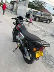 Bajaj Boxer X125 2024 Nyeusi - 2