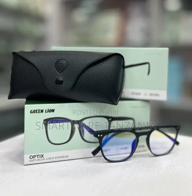 Green Lion Optix Anti-Blue Light Eyewear - Black Frame - 1