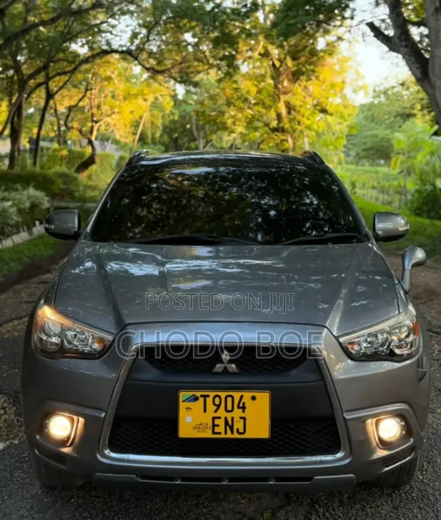 Mitsubishi RVR 2.0 2011 Kijivu - 1