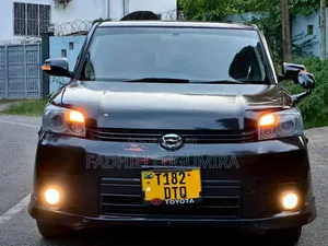 Toyota Corolla Rumion 2008 Nyeusi
