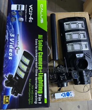 Calus Street Solar Light & Camera 3-in-1
