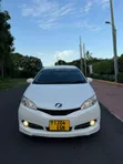 Toyota Wish 2010 Pearl White - 1
