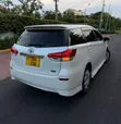Toyota Wish 2010 Pearl White - 2
