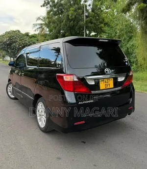 Toyota Alphard 2009 Nyeusi