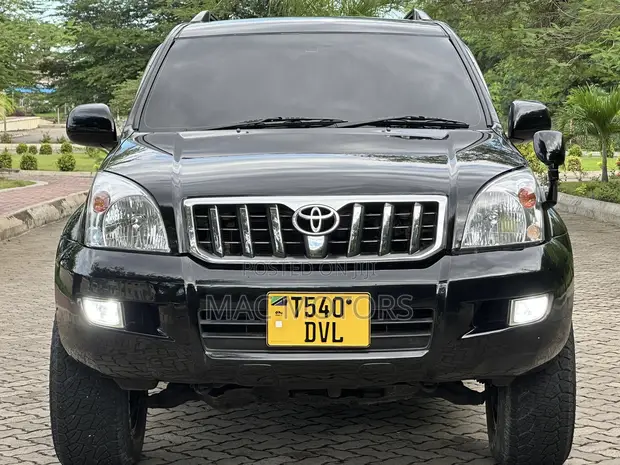 Toyota Land Cruiser Prado 2006 Black - 1